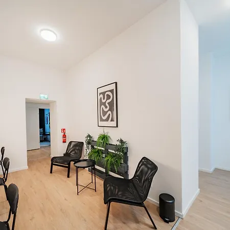 Chic Central City Rooms By Home2-2